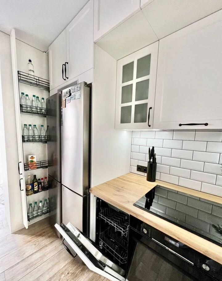 Кухня на заказ в рассрочку Фурнитура Blum