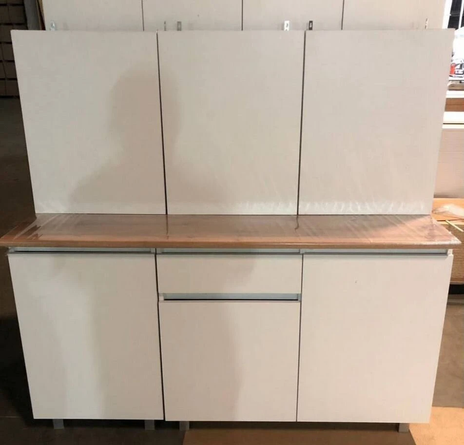Кухня готовая новая 1.5м